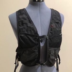 Nike run division transform city running vest